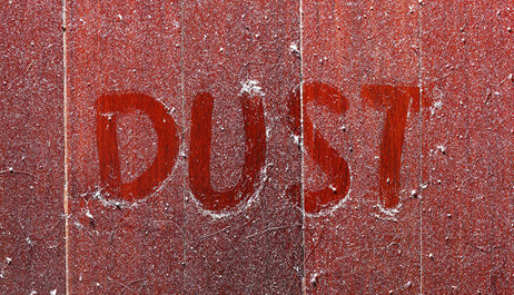 Reduced dust emission during loading operation